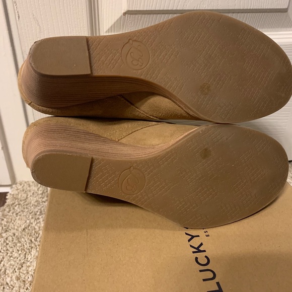 Lucky Brand Wedge booties - Picture 3 of 4